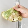 【材料1つ!ポリ袋で簡単】キャベツのめんポン漬けの工程3