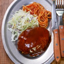 牛挽き肉で作る「ハンバーグステーキ」