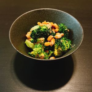 りんの作ってみた!投稿(栄養たっぷり♡ブロッコリーと納豆のごまおかかマヨサラダ)
