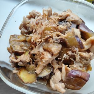 ニャンちゅうの作ってみた!投稿(鶏肉と茄子《おかかで和風～な♡甘酢炒め》)