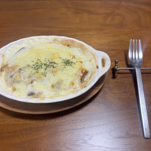 こむぎの作ってみた!投稿(ホワイトソースから丁寧に作る 基本のチキンマカロニグラタン)
