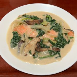 りんごの作ってみた!投稿(【鮭とほうれん草の和風クリーム煮】簡単なのに絶品!お魚レシピ)