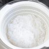 【10分完成】調味料1つ!ダイエットに♪こんにゃくワカメご飯の工程1