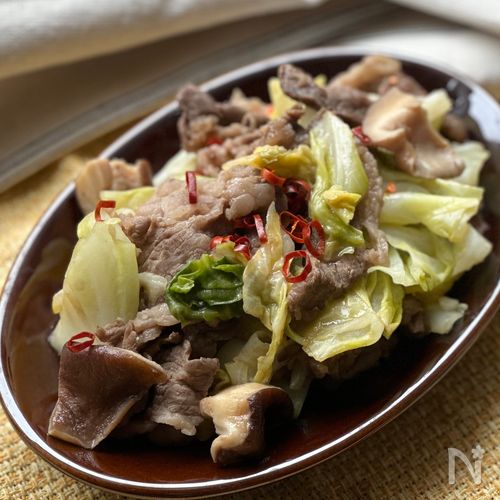 【春キャベツで】牛こまと椎茸の甘酢炒め