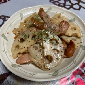 伊藤烏帽子の作ってみた!投稿(【マヨ炒めでコクウマ！】レンコンとウインナーの絶品ジャーマン)