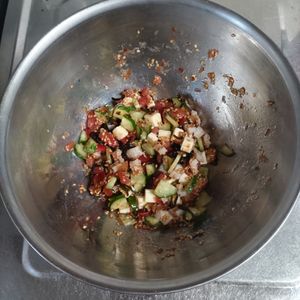 KUMIKOの作ってみた!投稿(【トマトときゅうりのチーちくおつまみ】調味料要らずで激旨♪)