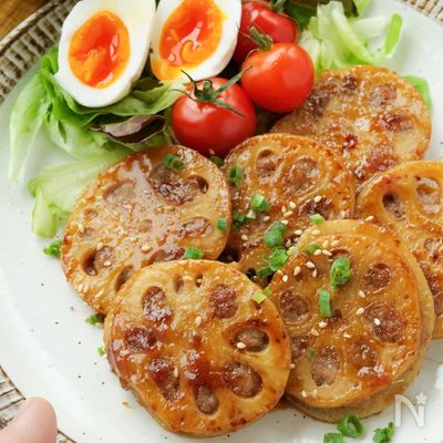 ～生姜焼き味～ご飯の進む蓮根の肉挟み焼き【豚ひき肉】【簡単】