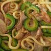 ゴーヤと豚バラ肉の焼きうどんの工程4