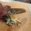 【牛乳でとろける背徳スープ】濃厚ネギ豚つけ麺の下準備