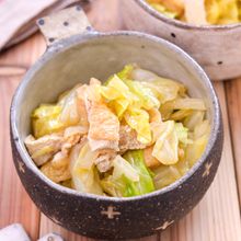 ごま油香る【キャベツと油揚げのおひたし】