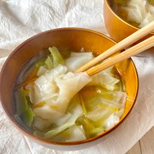 餃子の皮でワンタン風★1/3日分の野菜スープ