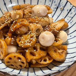 michuの作ってみた!投稿(シャキうま♪【れんこんとちくわの甘辛照り煮】)