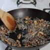 カリフォルニアくるみとじゃこの佃煮の工程1