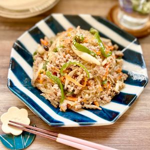 のりのり🐾🎀🤍の作ってみた!投稿(【そぼろチャプチェ】いつもの調味料で！家族が喜ぶ♡)
