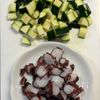 バジル香る♪たこ•ズッキーニ•ミックス蒸し豆の塩麹サラダの下準備