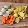 【子供が喜んで食べる♪洋風肉じゃが】煮込むだけ簡単！の下準備