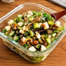 残暑にさっぱり♪【野菜たっぷりネバネバ和え】