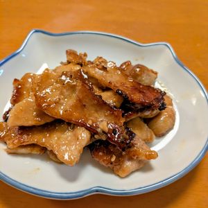 ゆきまる🐬🫧の作ってみた!投稿(ワンパン10分！【豚肉の甘辛照り焼き】ご飯がすすむ♩)
