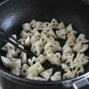 調味料1つ!【蓮根の海苔炒め】の工程3