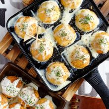 ふかふか食感☆カルボナーラ焼き！【たこ焼き器】