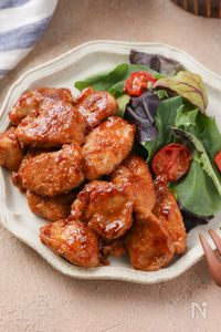 洋食屋の一口ポークソテー【節約もヘルシーも叶う豚もも肉で♪】