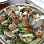 『あさりとセロリの酒蒸し』フライパンで簡単！