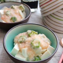 とろろがけ冷奴（オクラ＆たらこ入り）