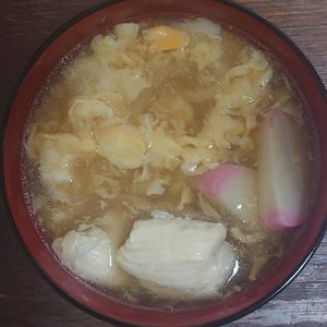オレンジの作ってみた!投稿(【鶏肉とふわふわ卵のかき玉うどん】とろ〜り鶏だし麺つゆ♬︎)