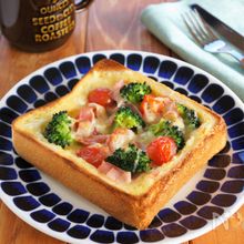 朝食やランチに♪ボリューム満点「のっけパン」いろいろ