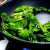 白飯との相性文句無し!菜の花のカルビ焼きの工程5