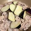 ご飯が止まらん「豚バラとなすの甘辛みそ炒め」の工程1