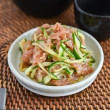 焼肉のたれで簡単♪生ハムときゅうりのユッケ