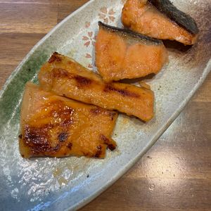 くだもの大好き🧡の作ってみた!投稿(フライパンで焼く、簡単なのに本格的！鮭の西京漬け焼き)