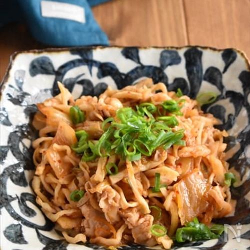 【切り干し大根と豚バラ肉のキムチ炒め煮】ポリポリやめられない