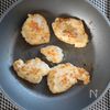 簡単節約☆鶏むね肉のマヨチーズピカタ。の工程4