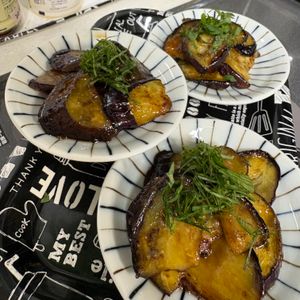 えみりんの作ってみた!投稿(【とろとろなすの甘酢がらめ】殿堂入り!なすだけで簡単♡)