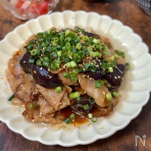 ご飯が進む【なすと豚バラの甘酢炒め】