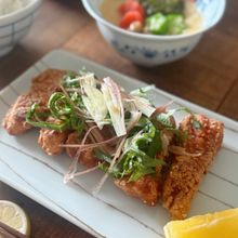 サーモンの竜田揚げ【紫外線対策に！】
