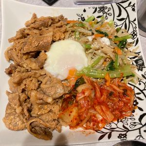 すみれの作ってみた!投稿(簡単【焼肉ビビンバ】手間抜きでおいしい♡)