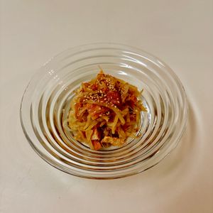 りんの作ってみた!投稿(＼お弁当にも／レンチン10分【もやしのにんにく醤油ナムル】)
