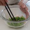 【３分副菜】レンジで簡単♪ピーマンと桜えびの胡麻和えの工程4