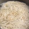 【コンロ1つで夏のご馳走】なすと豚肉のみぞれそうめんの下準備
