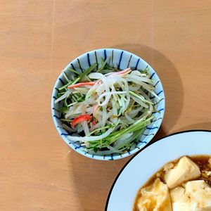かおちゃんの作ってみた!投稿(【もやしと豆苗のカニカマナムル】あと一品の彩りに◎)