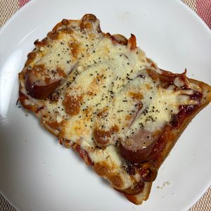ゆっこの作ってみた!投稿(贅沢な美味しさ！ジョンソンヴィルの【ナポリタントースト】)
