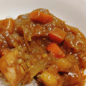 いまりの作ってみた!投稿(3つのコツで店の味！驚愕のカレーライス)