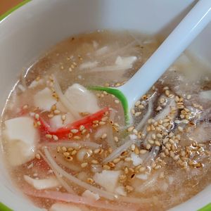 まゆのの作ってみた!投稿(たっぷりえのき茸とお豆腐とカニかまのスープ)