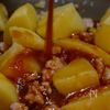 【フライパンで簡単】家にある材料で作れる！じゃがいもマーボーの工程3