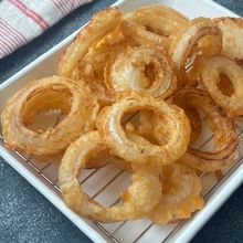ザクザク衣の秘密はアレ㊙️新玉ねぎdeオニオンリング