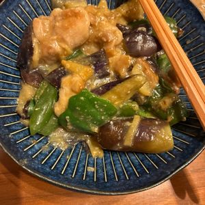 1169387の作ってみた!投稿(鶏肉となすとピーマンのにんにくごま味噌炒め【#作り置き】)