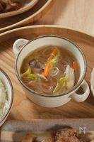 旨み溢れる【白菜と春雨の和風スープ】